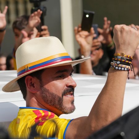Colombia elections take place as Abelardo de la Espriella leads polls