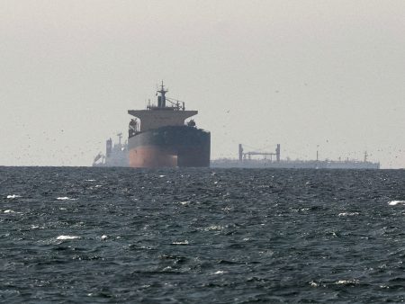 Why is Article 5 of MoU causing confrontations in the Strait of Hormuz?