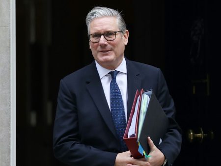 U.K. to Ban Social Media for Children Under 16